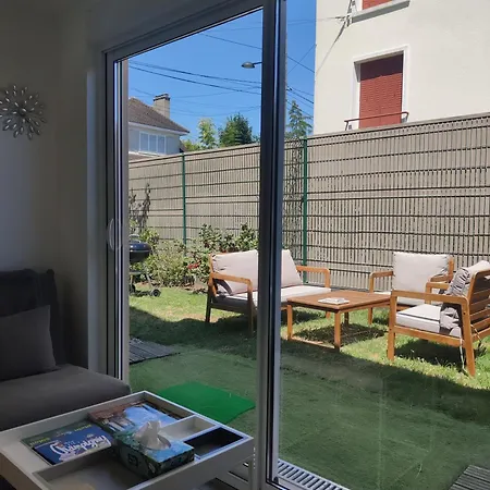 בית אירוח Au Coin Tranquille